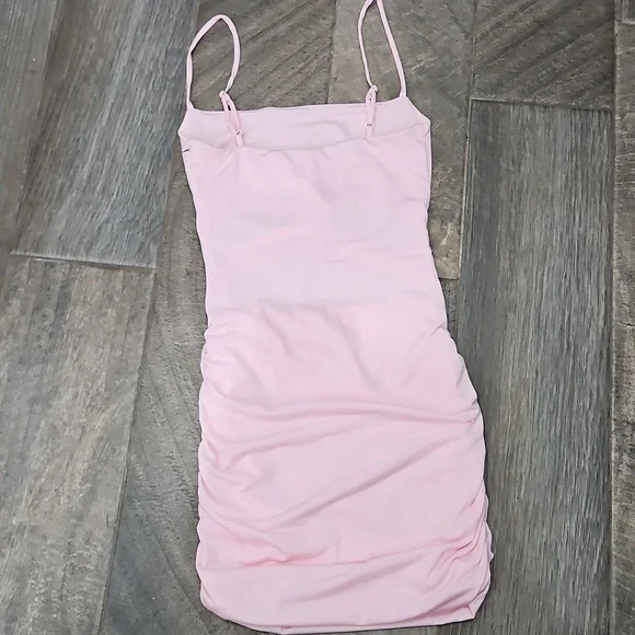 Lucy In The Sky Bodycon Pink Ruched Dress Open Stomach Size Small - Picture 5 of 6